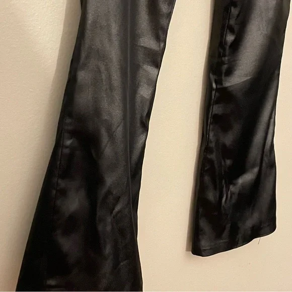 GAP Black Satin Flare Dress Pants 29" Inseam – Size 28 EUC - Picture 6 of 13